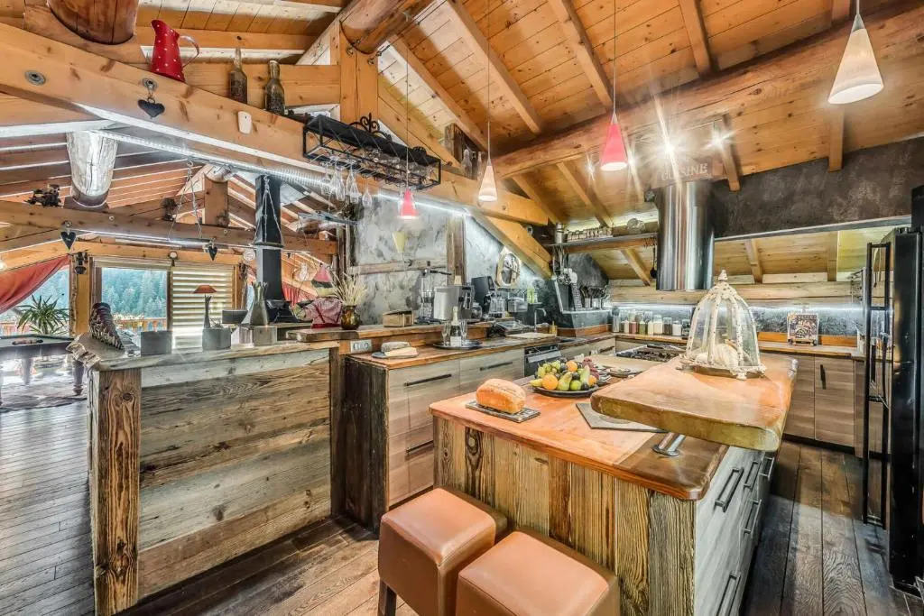 Chalet Iseran - Chalets pour 15 Personnes 10