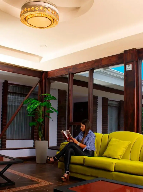Hotel Alma De Luna