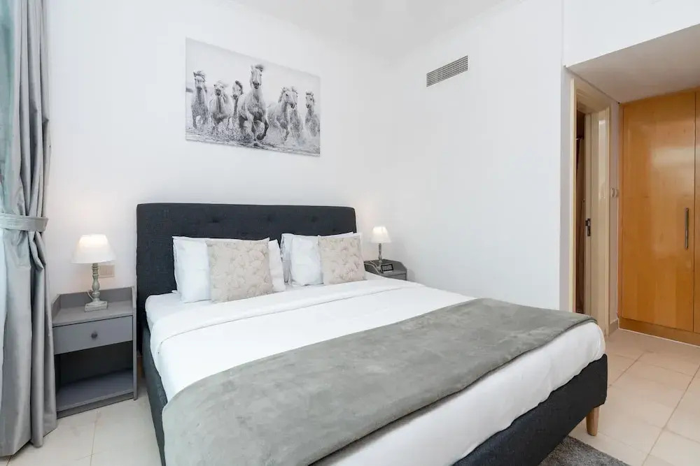 Lux BnB Greens & Views Lake View