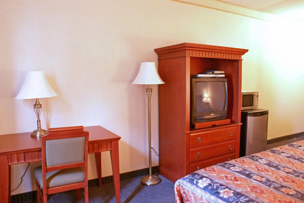 Vaughan Inn