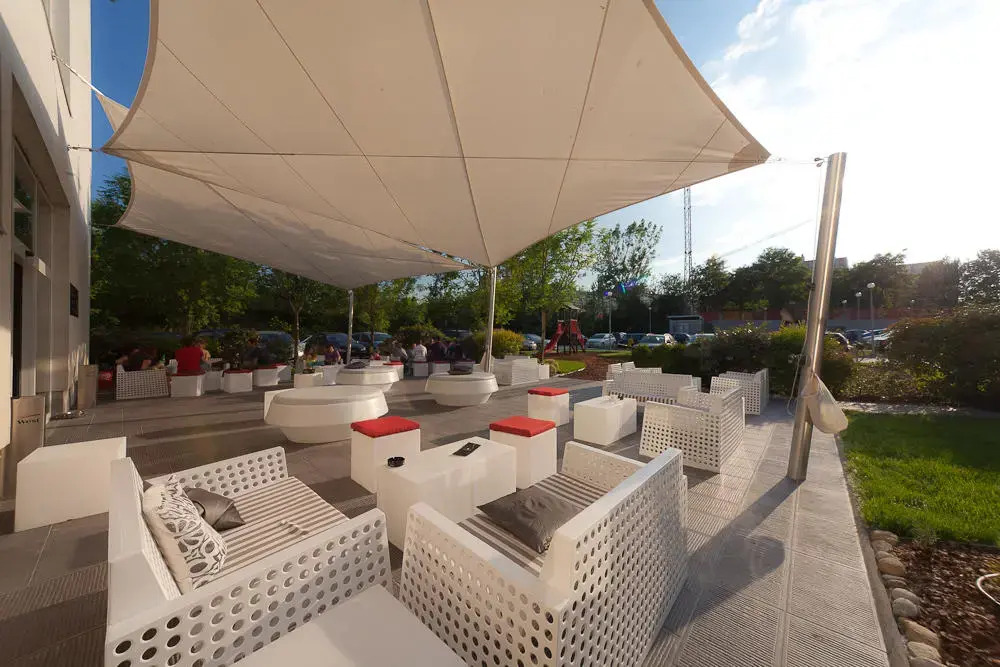 Bit Center Hotel