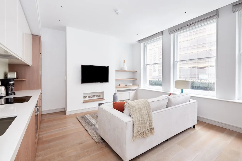 Deluxe Covent Garden Suites by Sonder