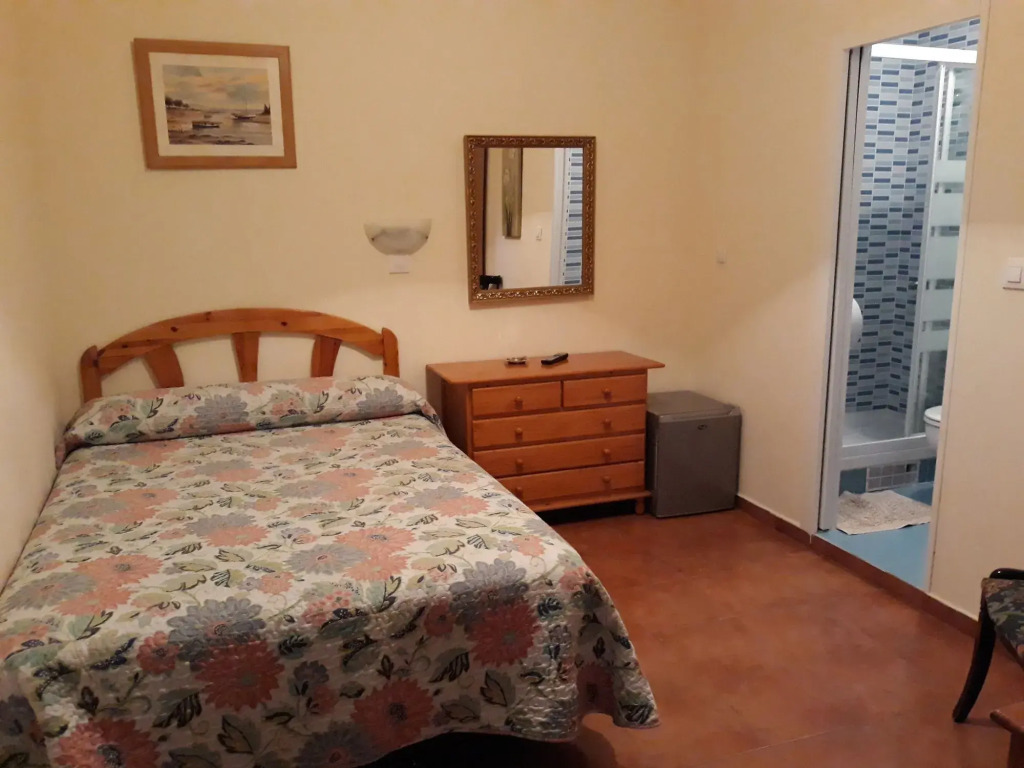 Hostal Fuentesol