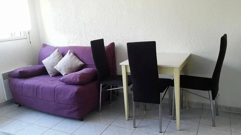 Studio in Villeneuve-loubet, With Wifi - 300 m From the Beach