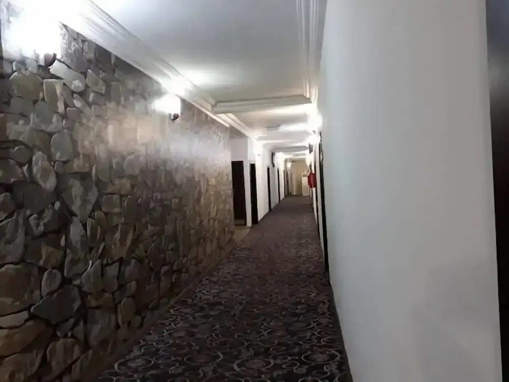 Ebiis Hotel