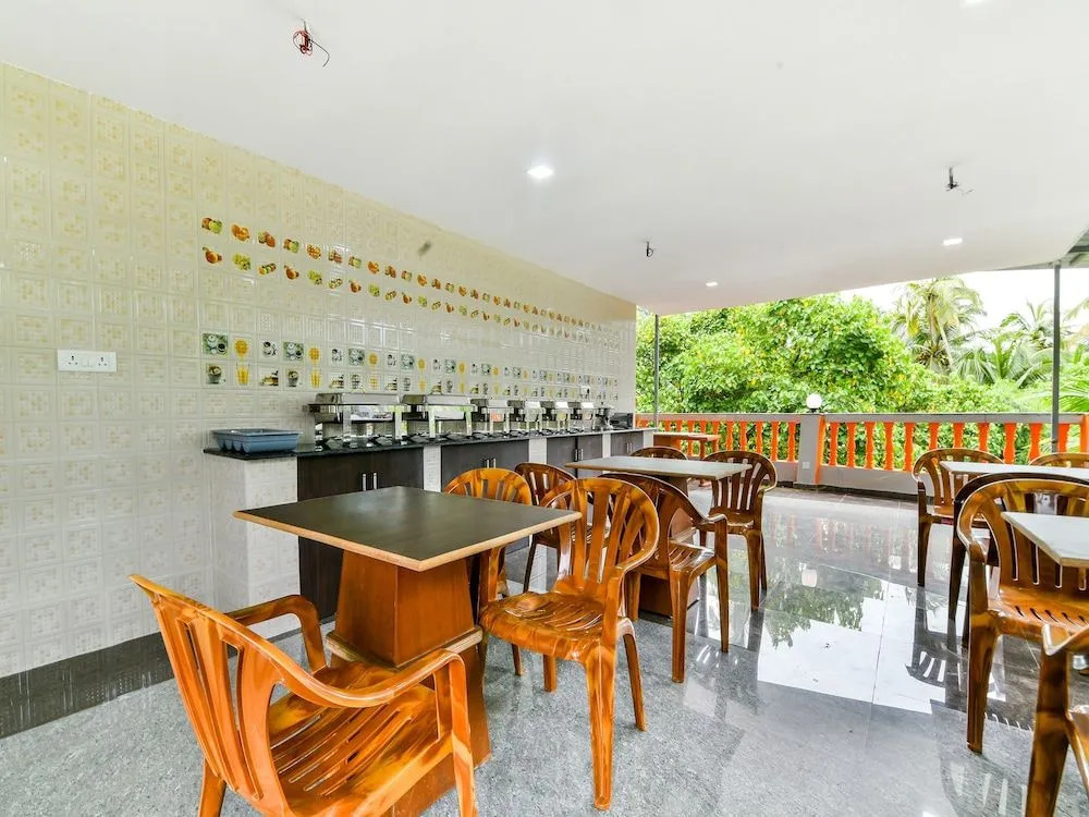 OYO 18823 Raj's Resort