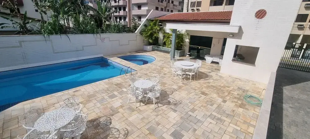 Apartamento com piscina perto do mar de Ubatuba, aceitamos crianças