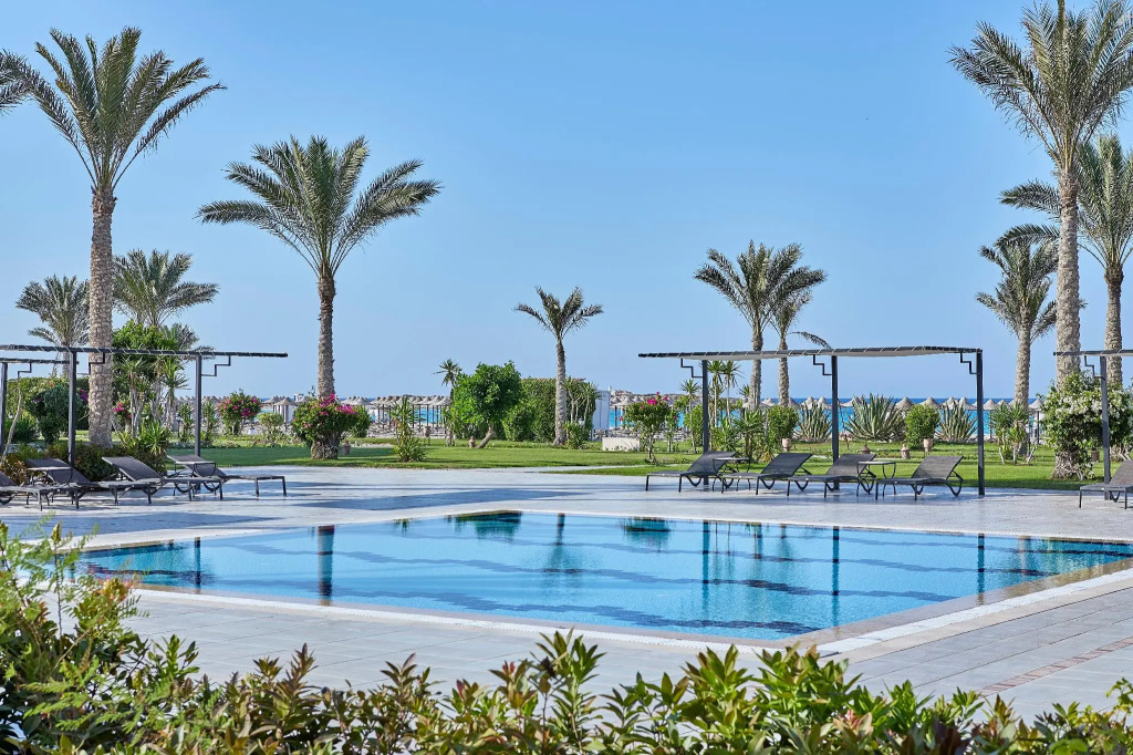 JAZ Elite Crystal, Almaza Bay