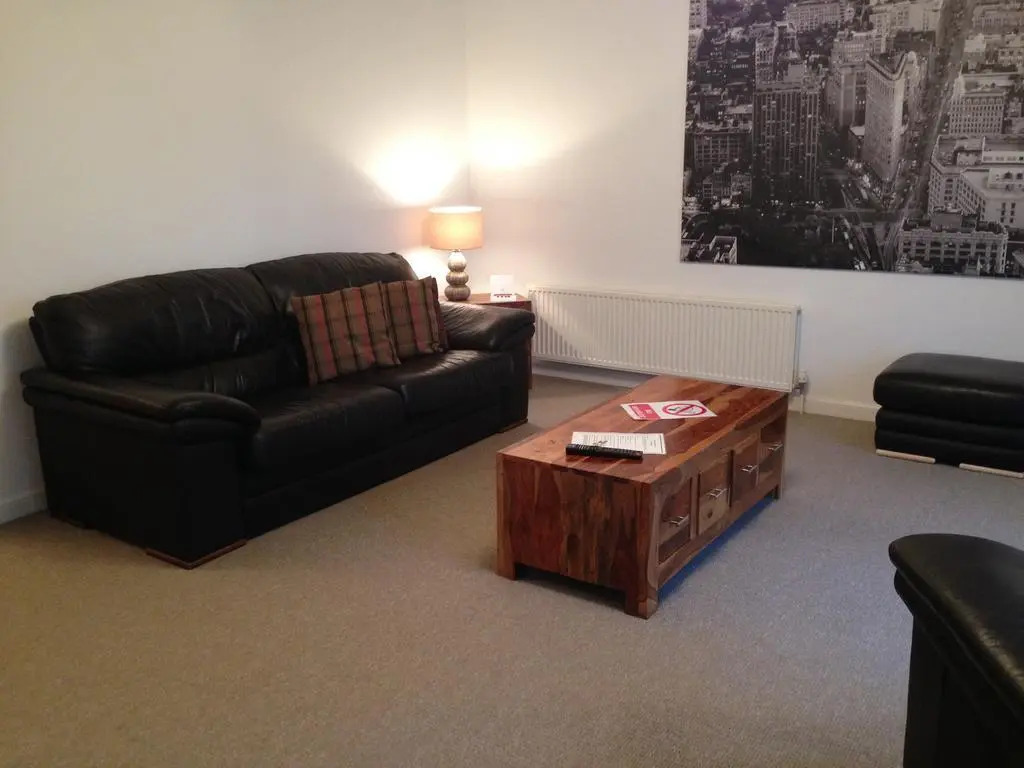 Caledonian Apartment