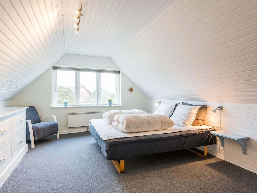 7 Person Holiday Home in Henne