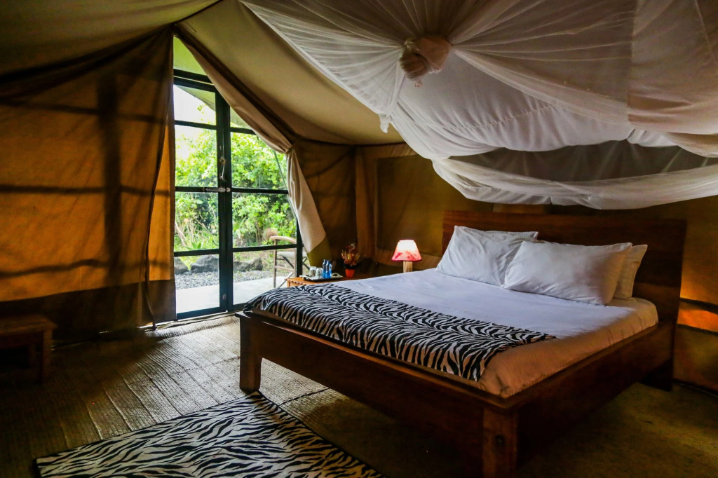Punda Milias Lodge