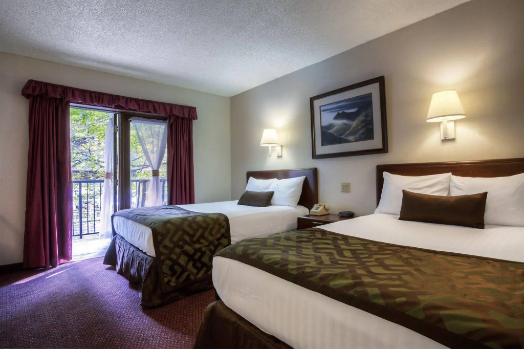 Fabulous Chalet Inn