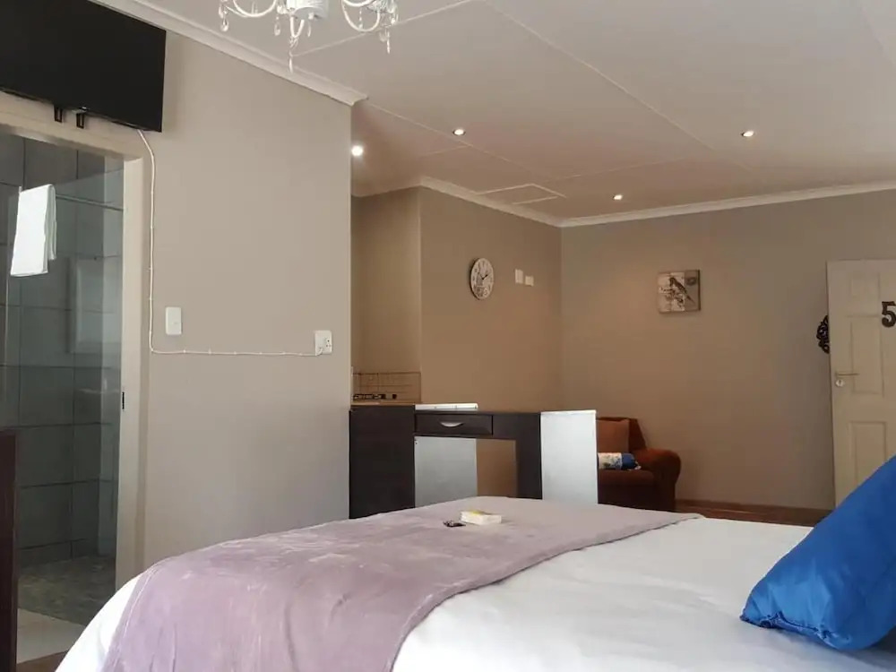 Luxury Heights Bed and Breakfast