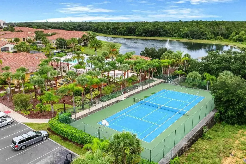 Only 10 Minutes from Disney 3Bd Family Home (2761), Kissimmee, US