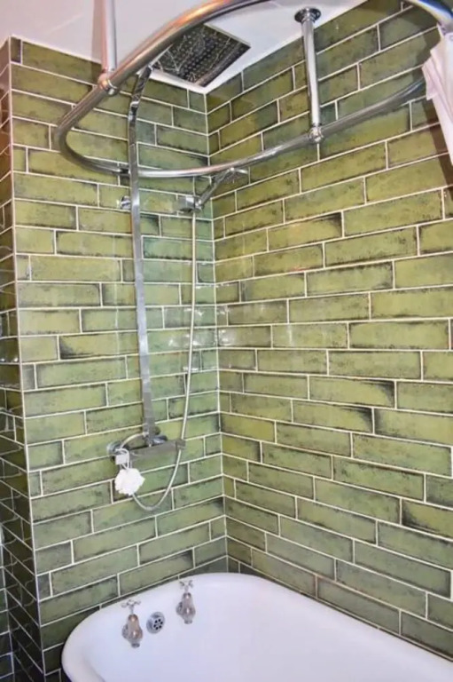 Renovated 2 Bedroom Home in The Liberties