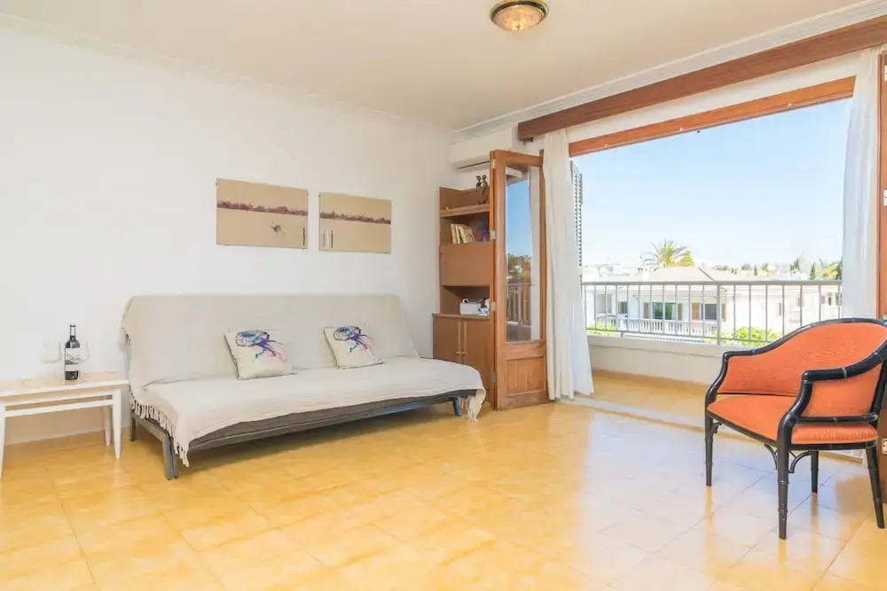 Riandgo in Alc dia With 2 Bedrooms and 1 Bathrooms