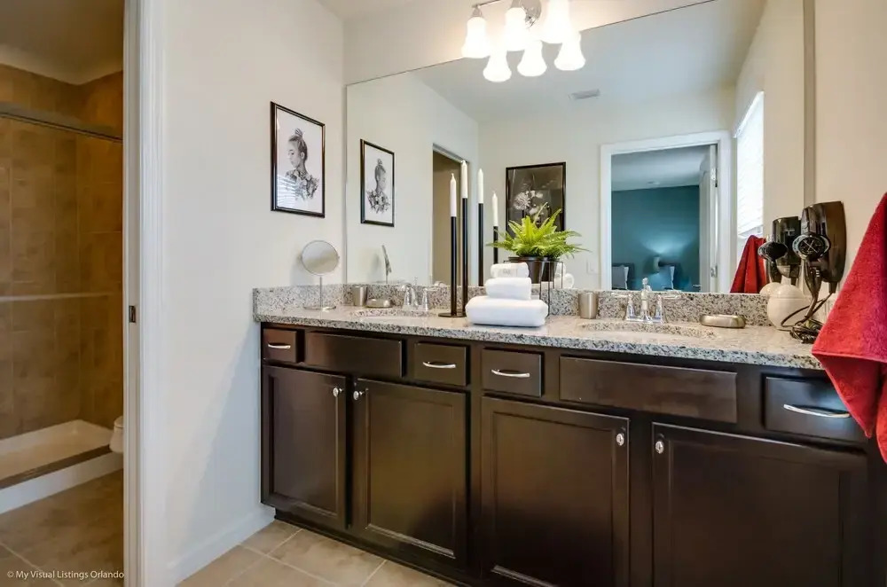 9005rs Luxury 6 Bed Villa With Pool