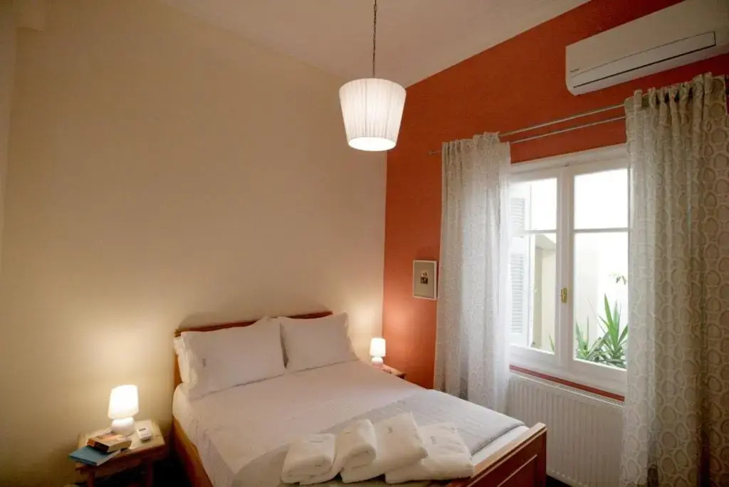 Colorful 110 m2 house in Chania City Center!