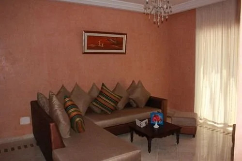 Pallax Residence