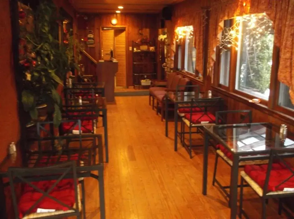 Gateway Lodge