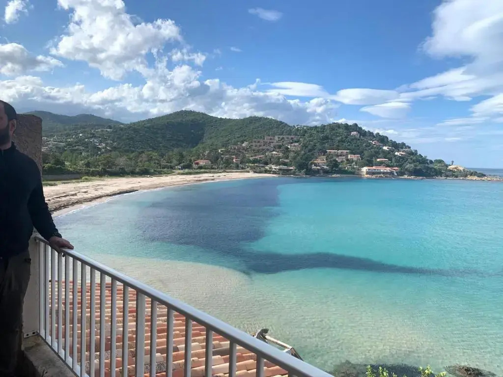 Superbe appartement avec vue 180* et accès mer