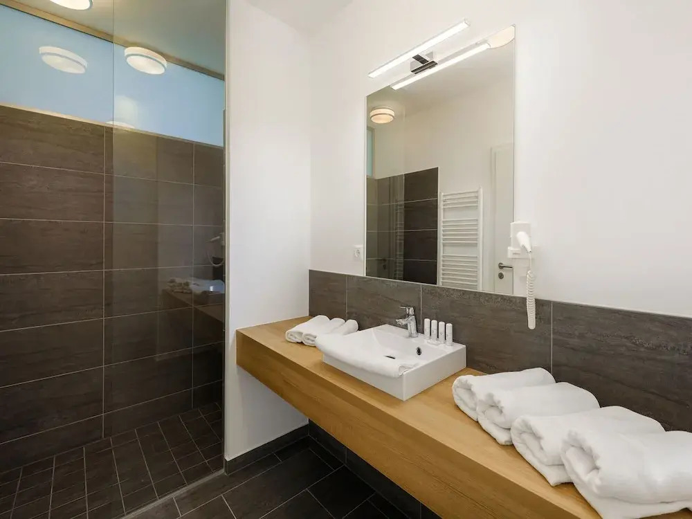 Elite Apartment in Lutzmannsburg With Garden