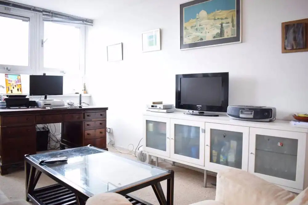 2 Bedroom Flat in the Heart of London