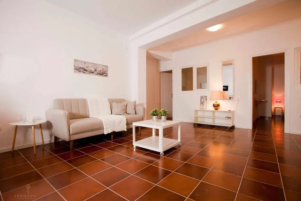 Zennova 32 Kallithea Blue Paradise