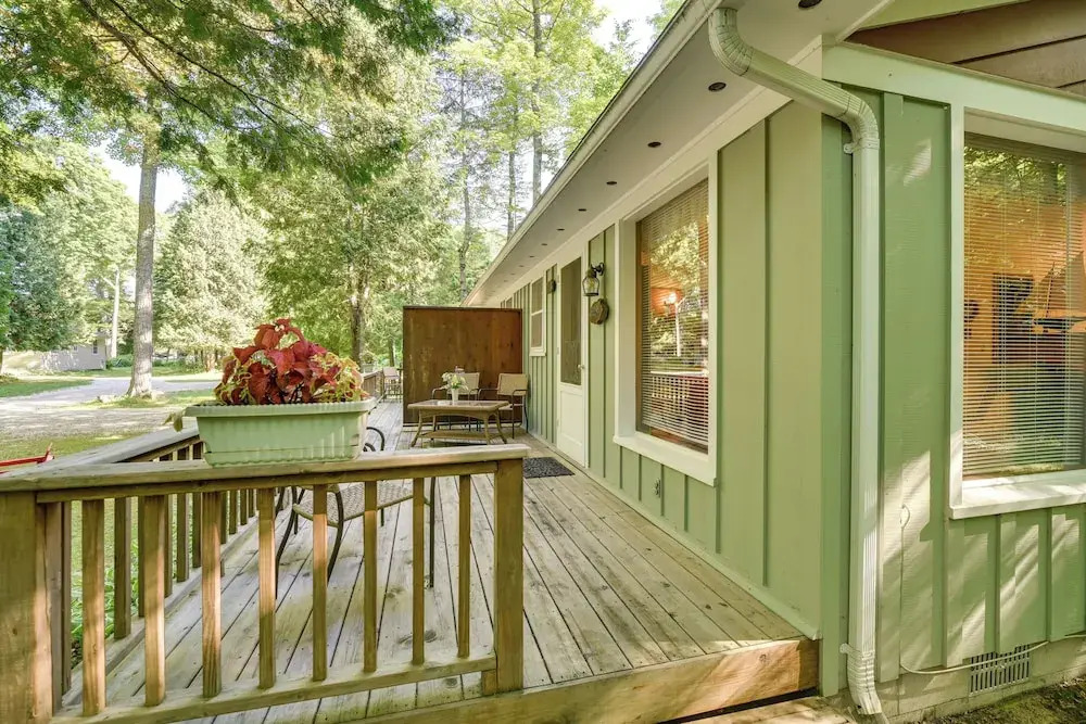 Pine Cottage Duplex w/ Deck: Walk to State Park
