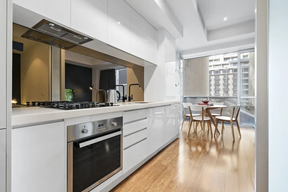 Kristina, 1BDR Melbourne Apartment