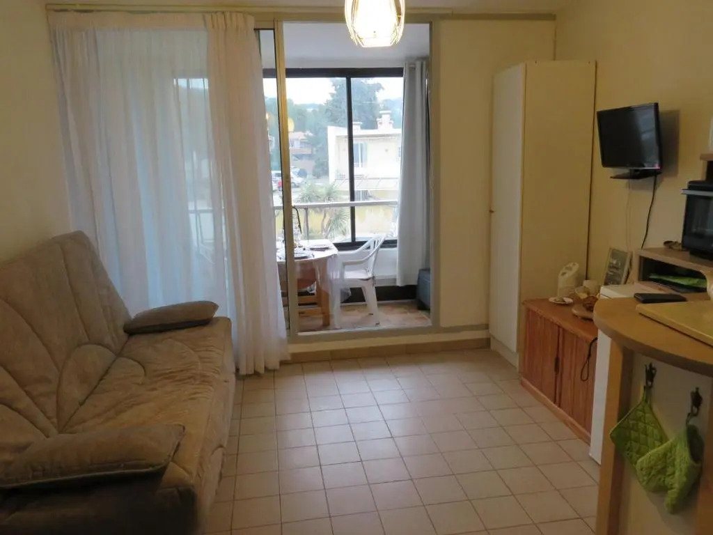 Appartement Sète, 1 pièce, 3 personnes - FR-1-338-360