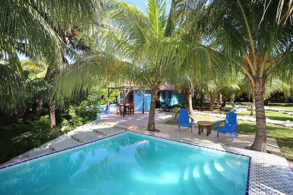 El Milagro Beach Hotel & Marina