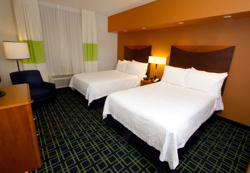 Fairfield Inn & Suites - Los Angeles West Covina
