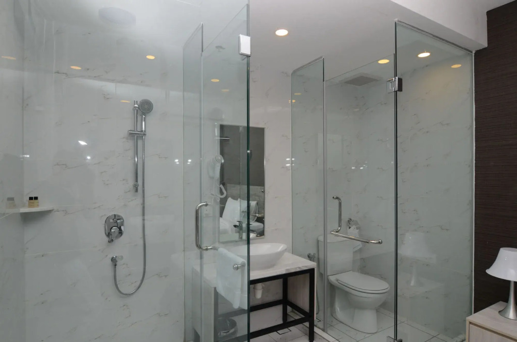 The Leverage Business hotel