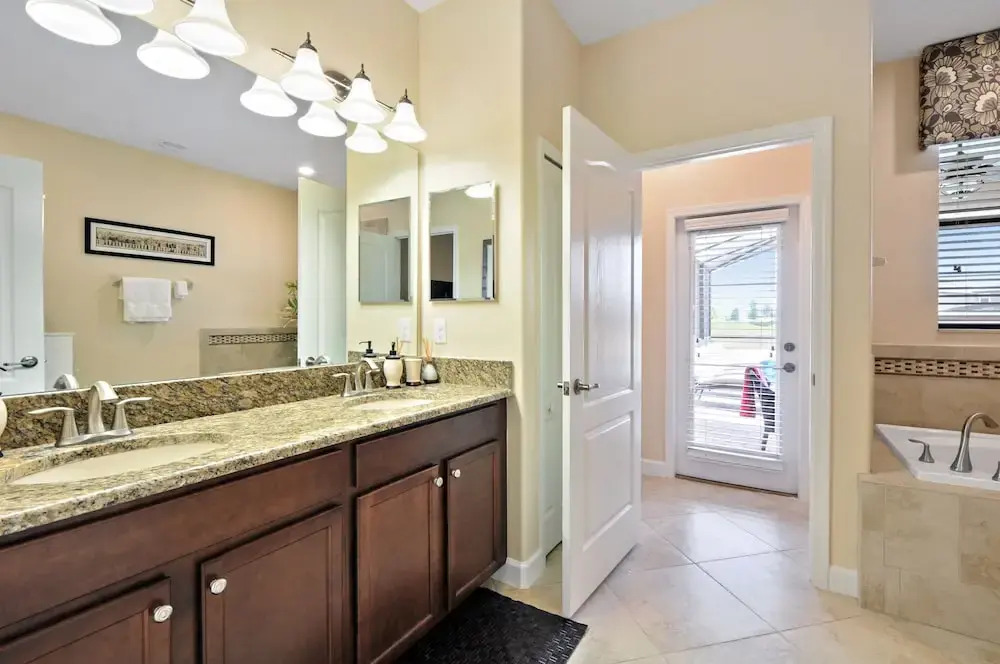 1433rf- The Retreat at Championsgate