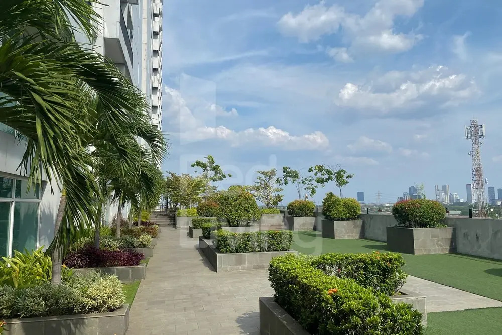 RedLiving Apartemen Treepark City - Nuansa Property Tower Alpine