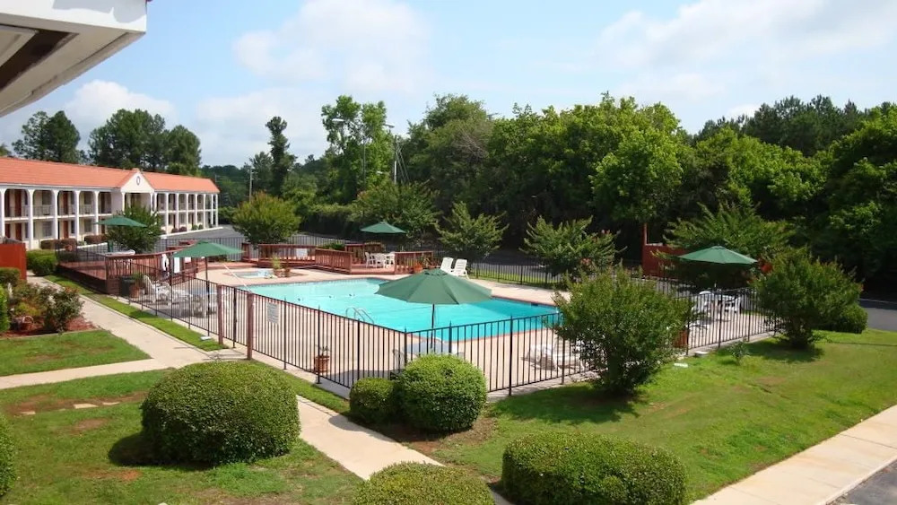 Rodeway Inn Forsyth near GA Public Safety Training Center