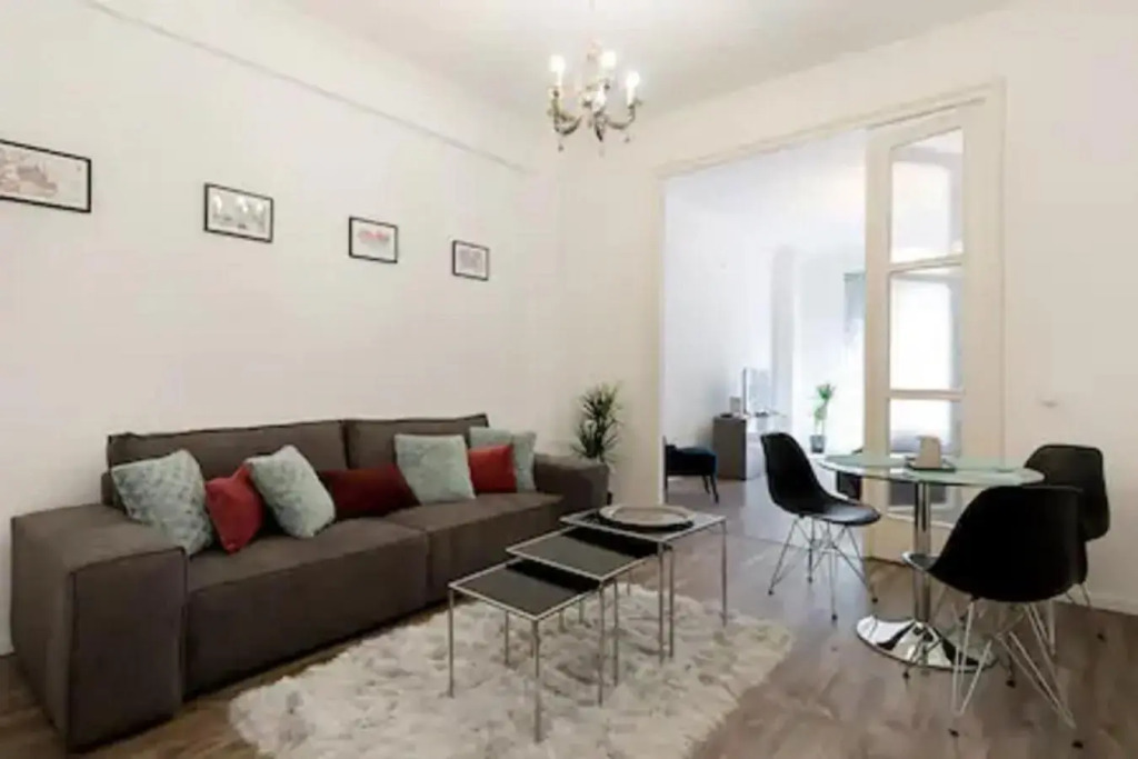 Splendid apartment at Gozsdu Courtyard