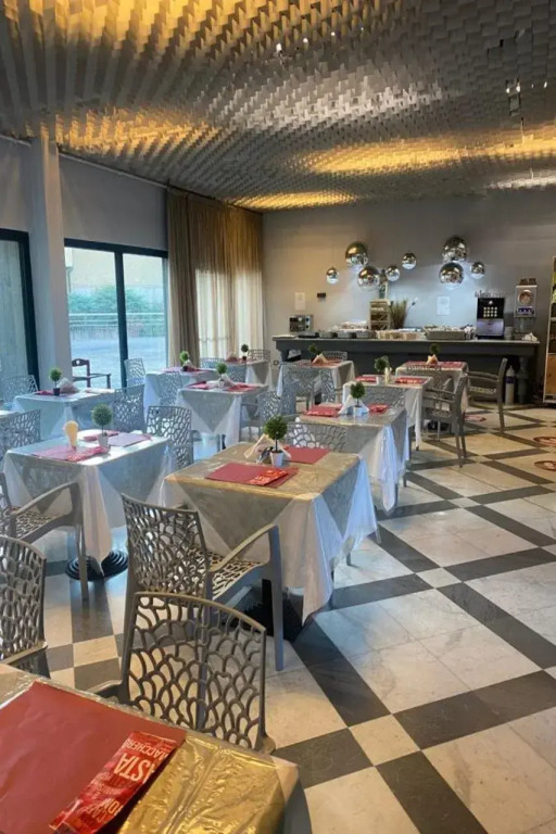 Hotel Forum