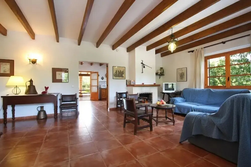 Villa - 4 Bedrooms with Pool and WiFi - 103147