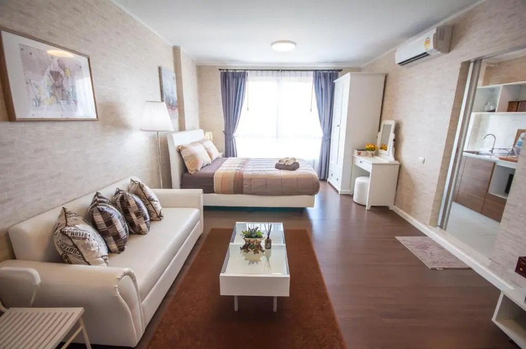 Imm Aim Condo VIP