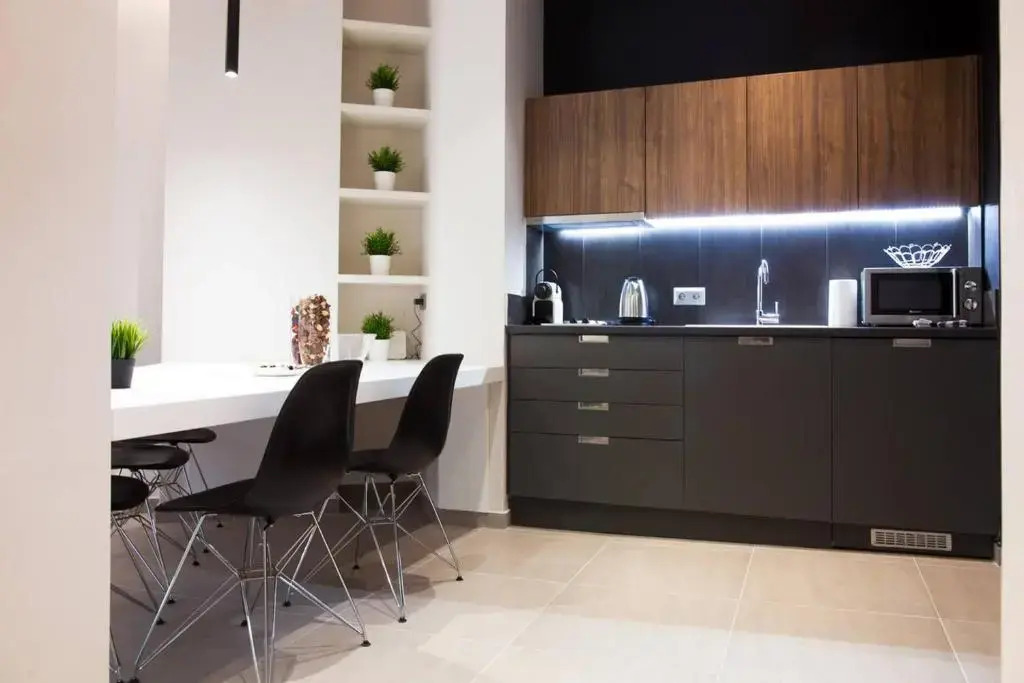 TONI'S Choice to stay in Athens, 2BD Modern House
