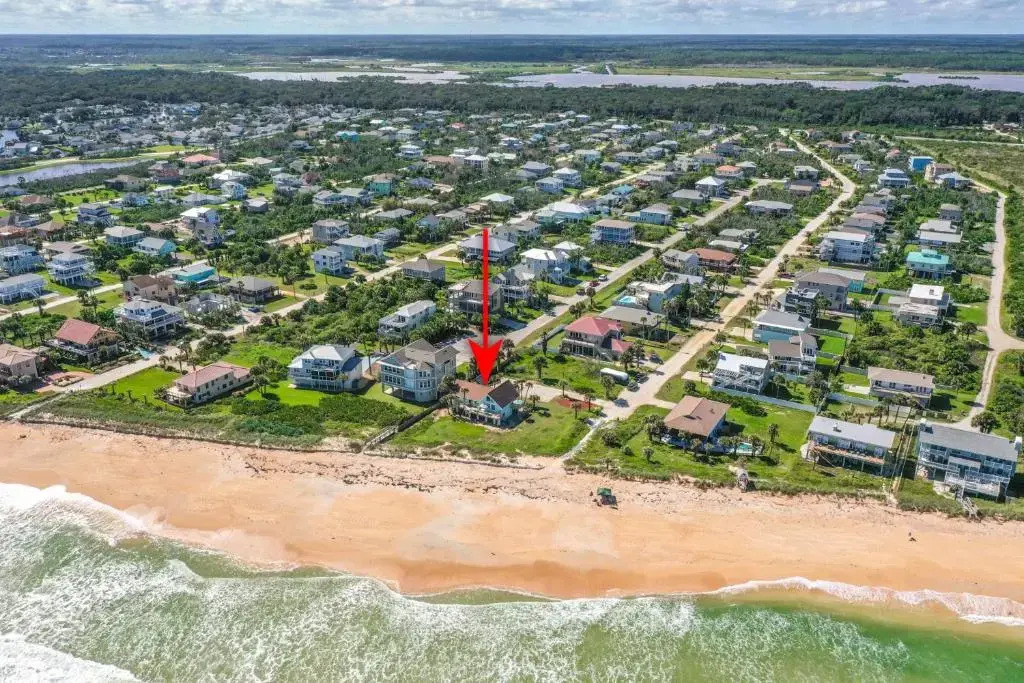 Pelican Beach Private Ocean Front Beach House- Sleeps 10 Bring Your Surf Boards