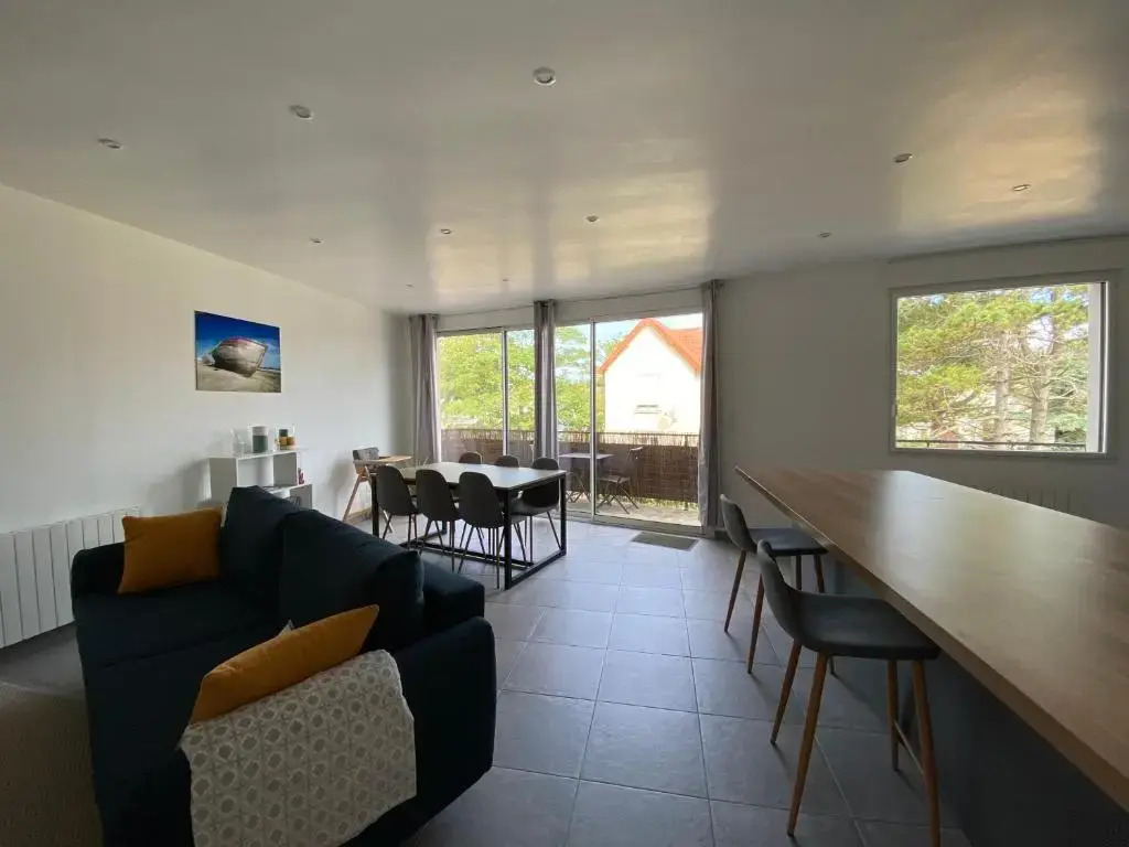 Bel appartement à 200m de la plage