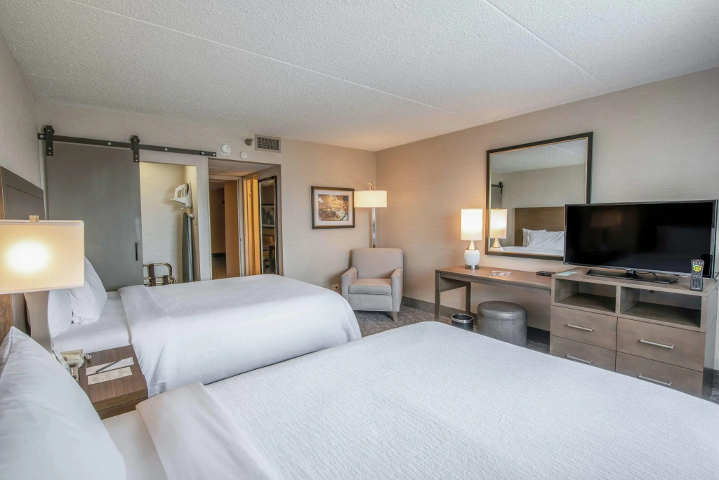 Embassy Suites by Hilton Chicago Schaumburg Woodfield