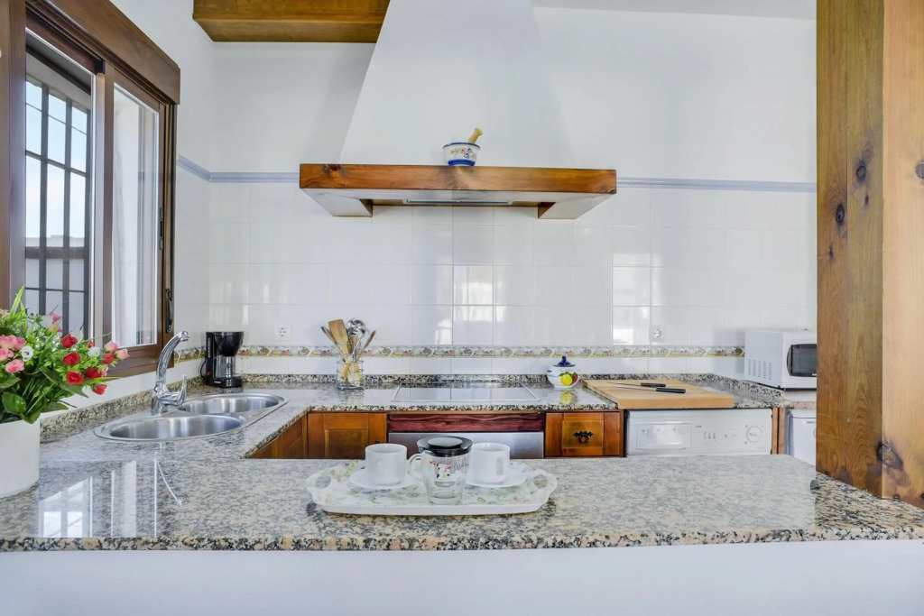 Casa Villanueva 4 - Sólo Familias