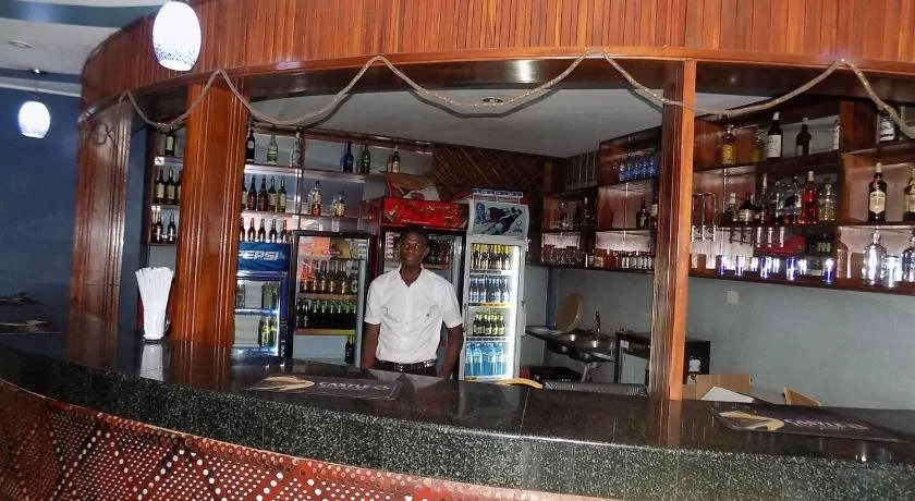 Aponye Hotel