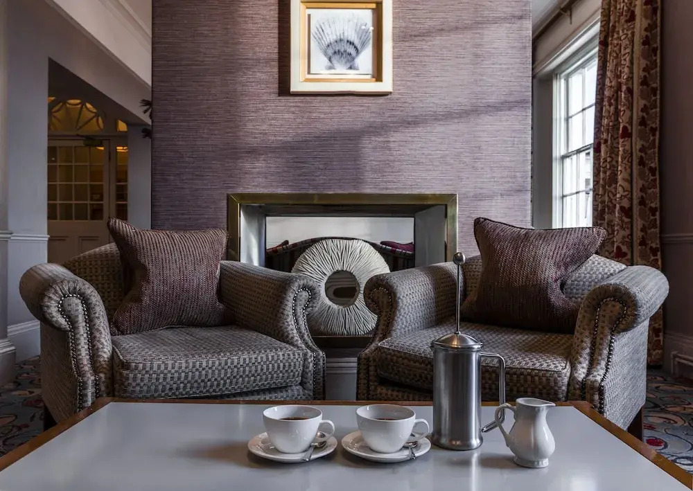 The White Lion Hotel