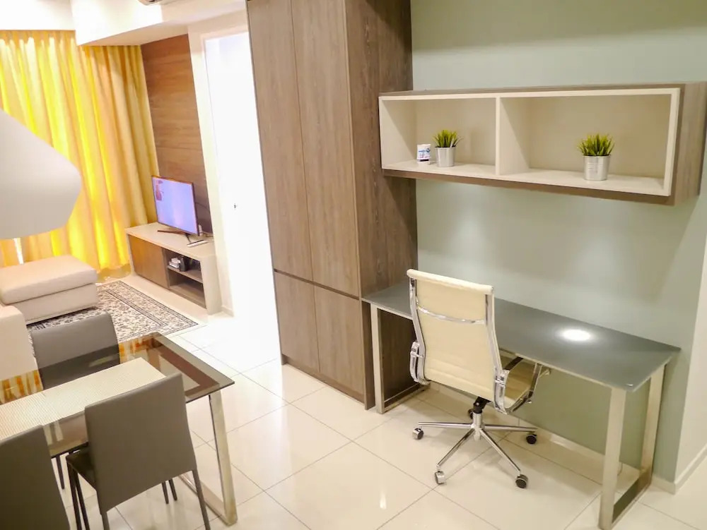 The Robertson 1 by Cloverr Suites