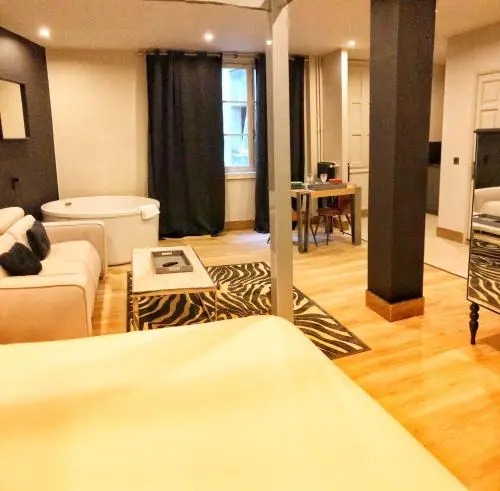 Suite 1907 Oviedo